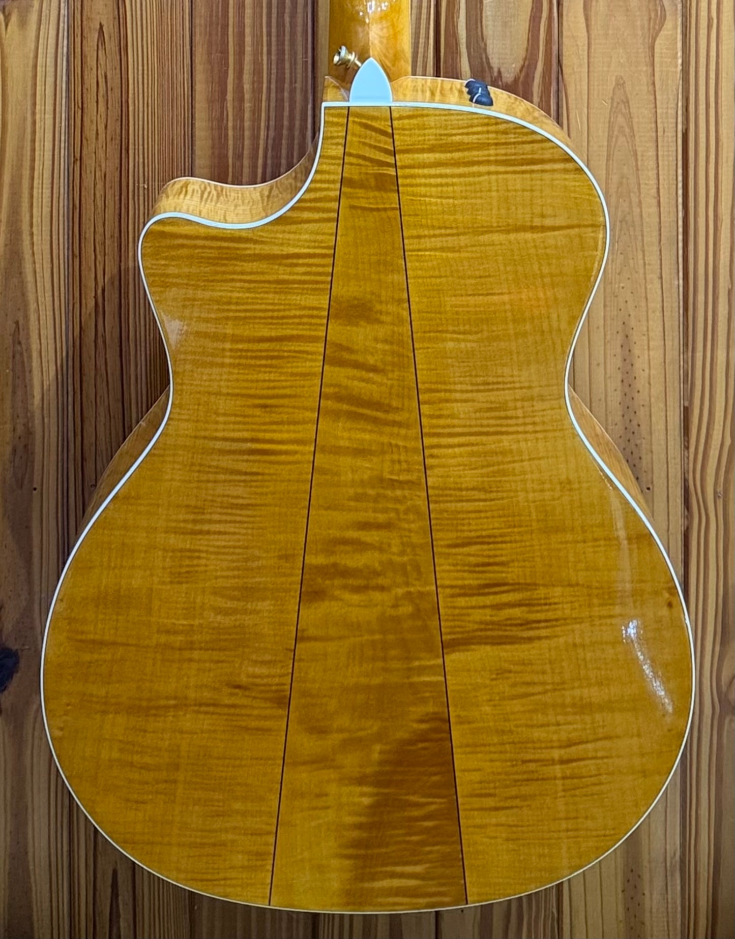 Taylor 614CE- Grand Auditorium Acoustic Guitar - Pre-Loved