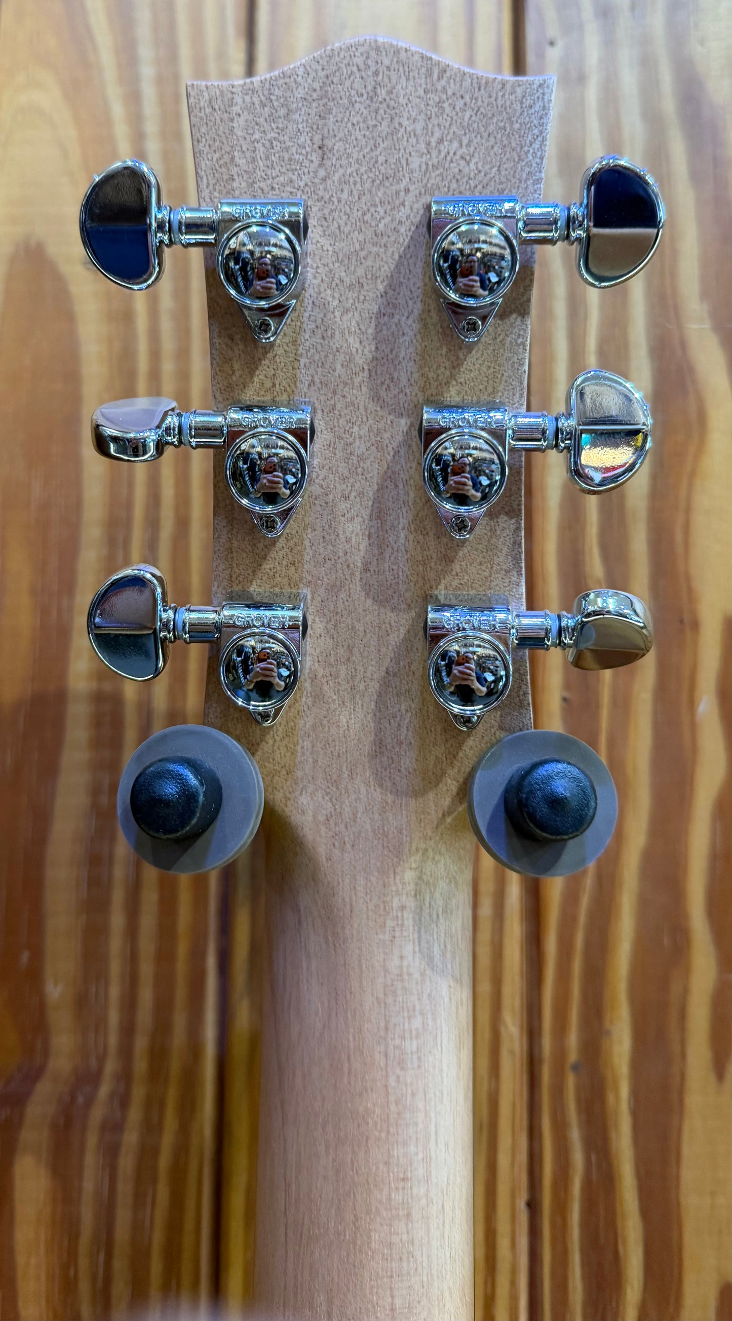 Maton SRS808 Limited Edition Acoustic Guitar - Halo Burst