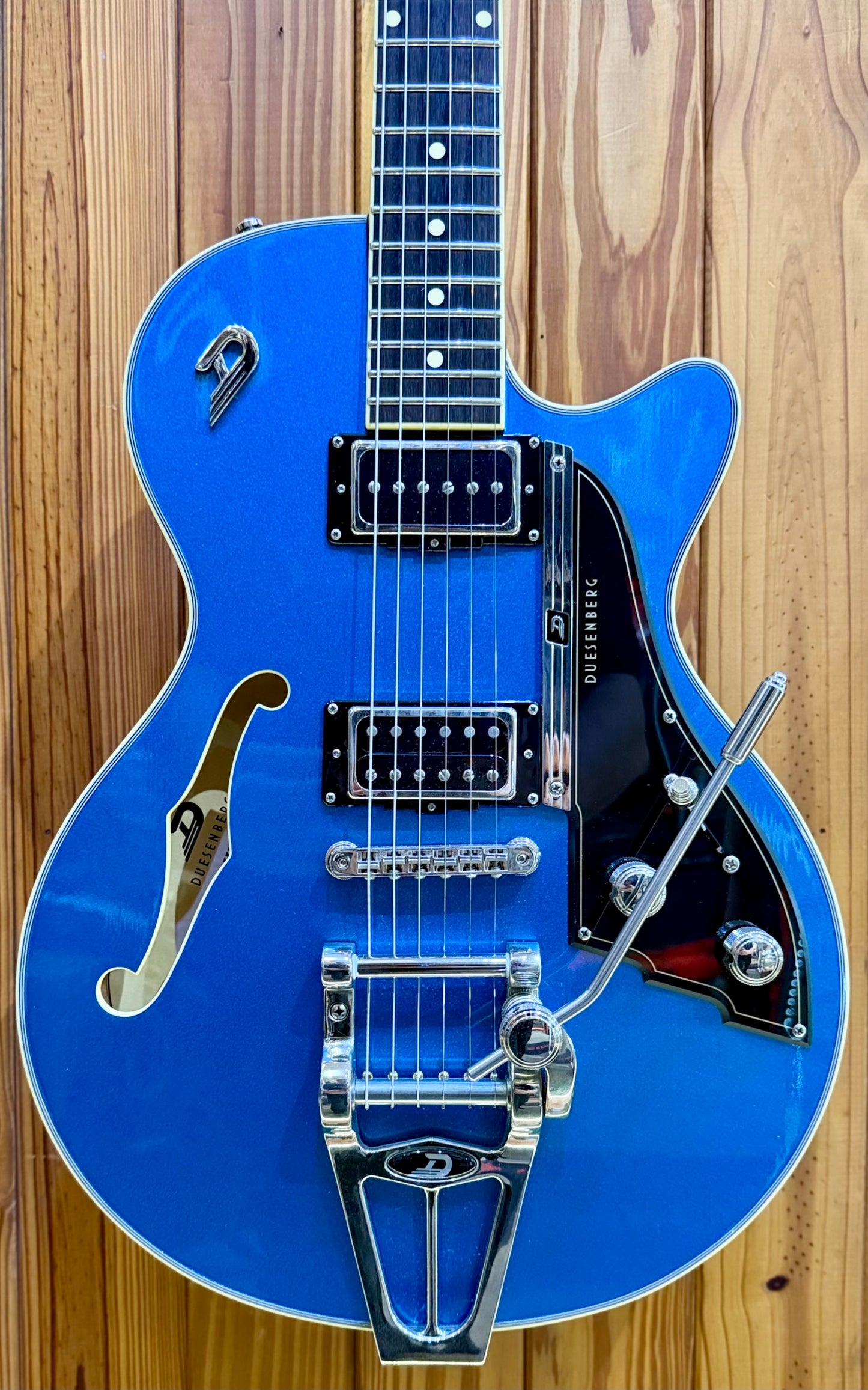 Duesenberg Starplayer III - Catalina Blue - Pre-Loved