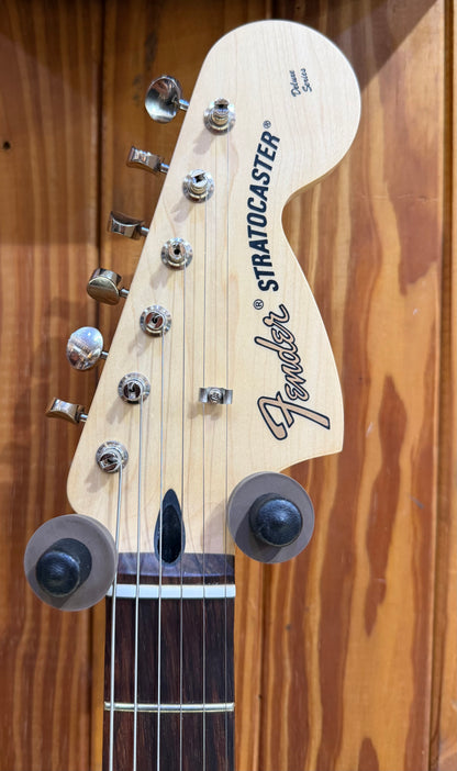 Fender Tom Delonge Signature Stratocaster - Daphne Blue - Pre-Loved