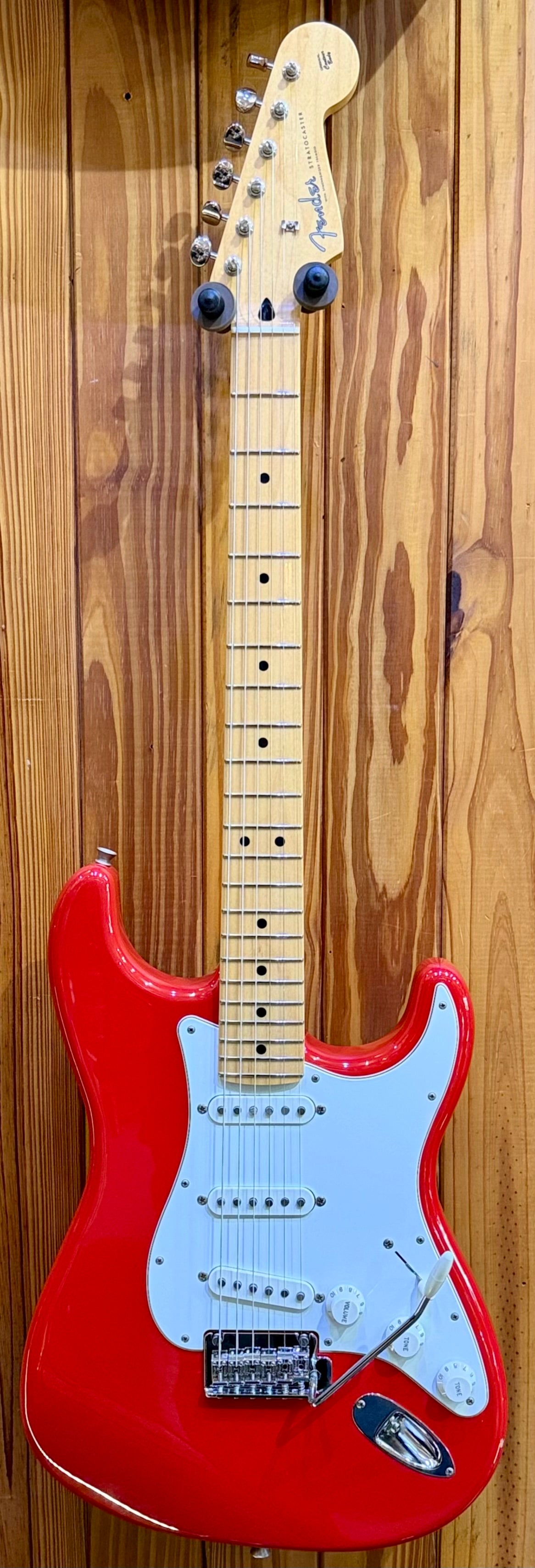 Fender Made in Japan Hybrid II Stratocaster Moderna Red - Pre-Loved