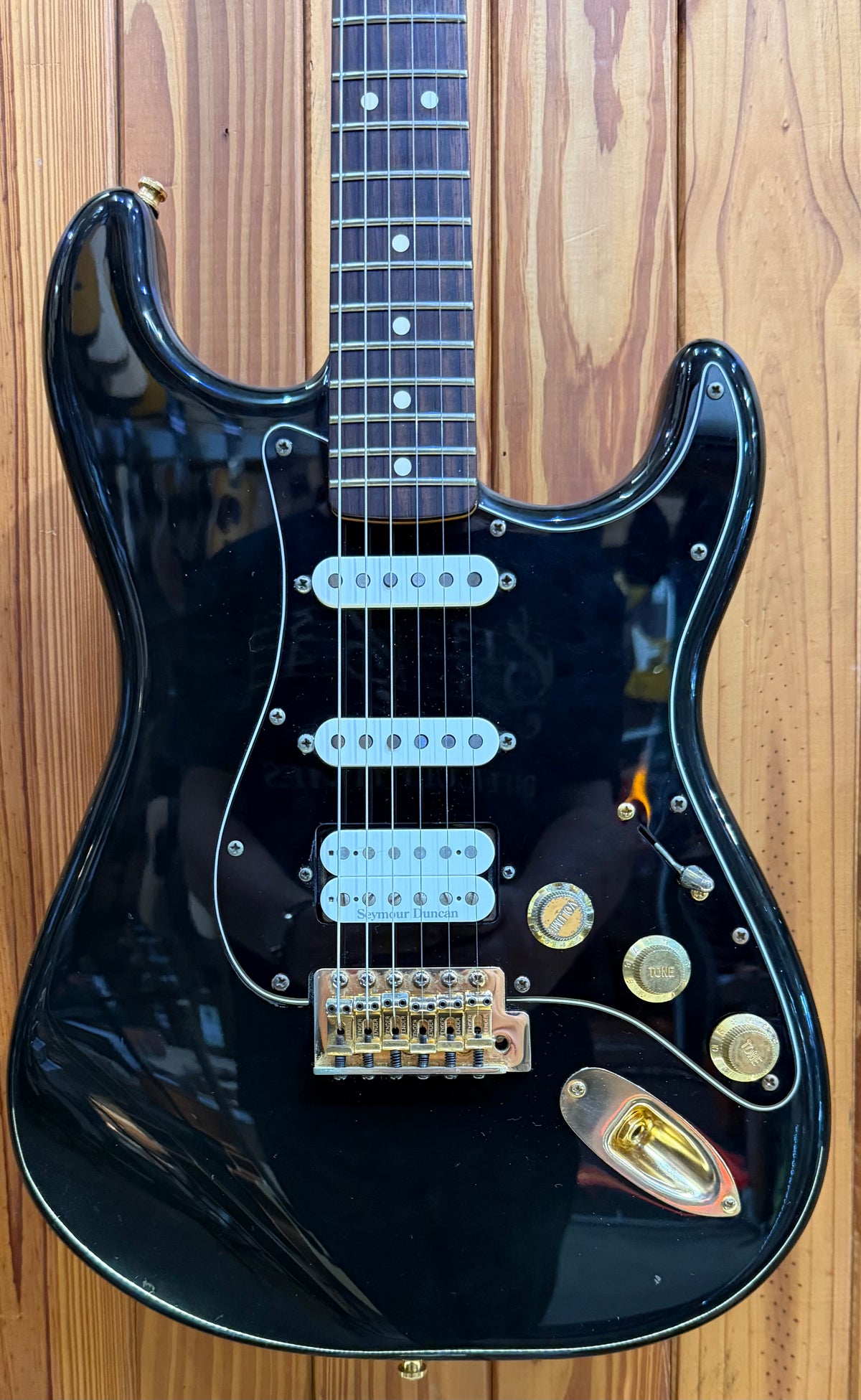 Fender Deluxe Lonestar Stratocaster Rosewood Fingerboard - Black - Pre-Loved