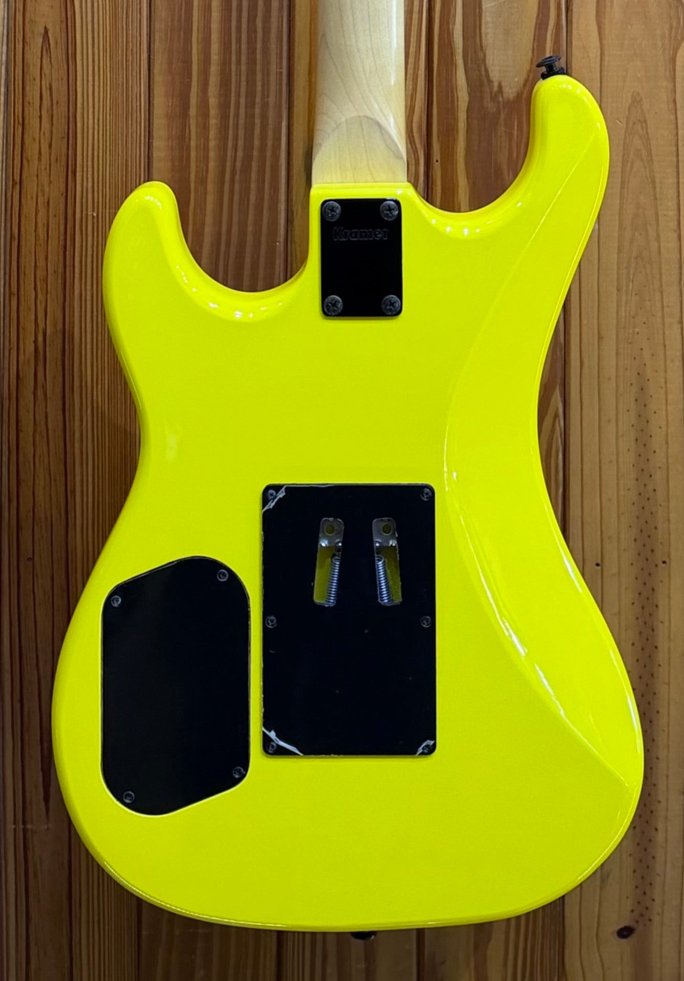 Kramer Pacer Classic - Desert Yellow - Pre-Loved
