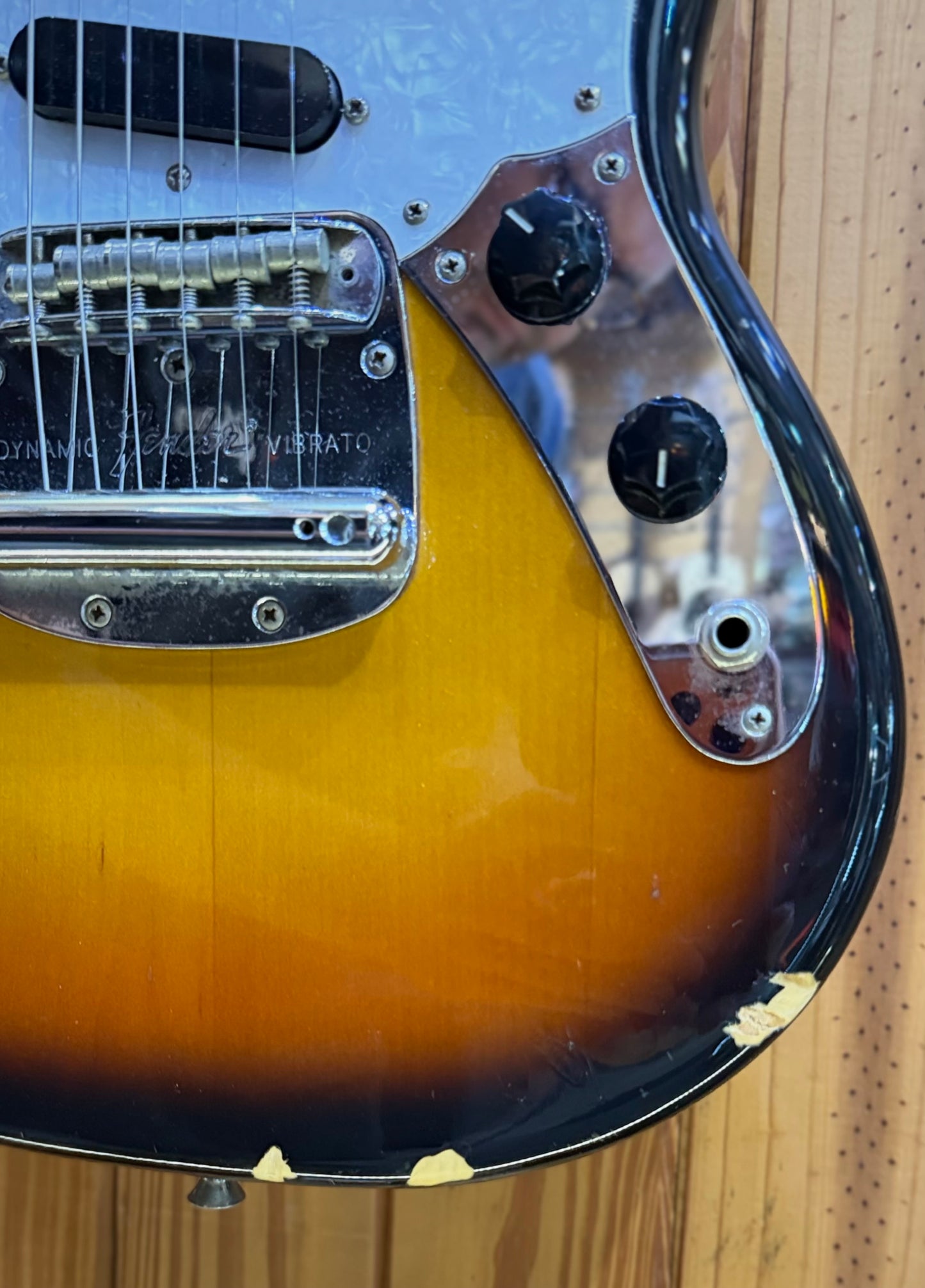 Fender Made in Japan Mustang MG69 Reissue - 3-Tone Sunburst - Pre-Loved