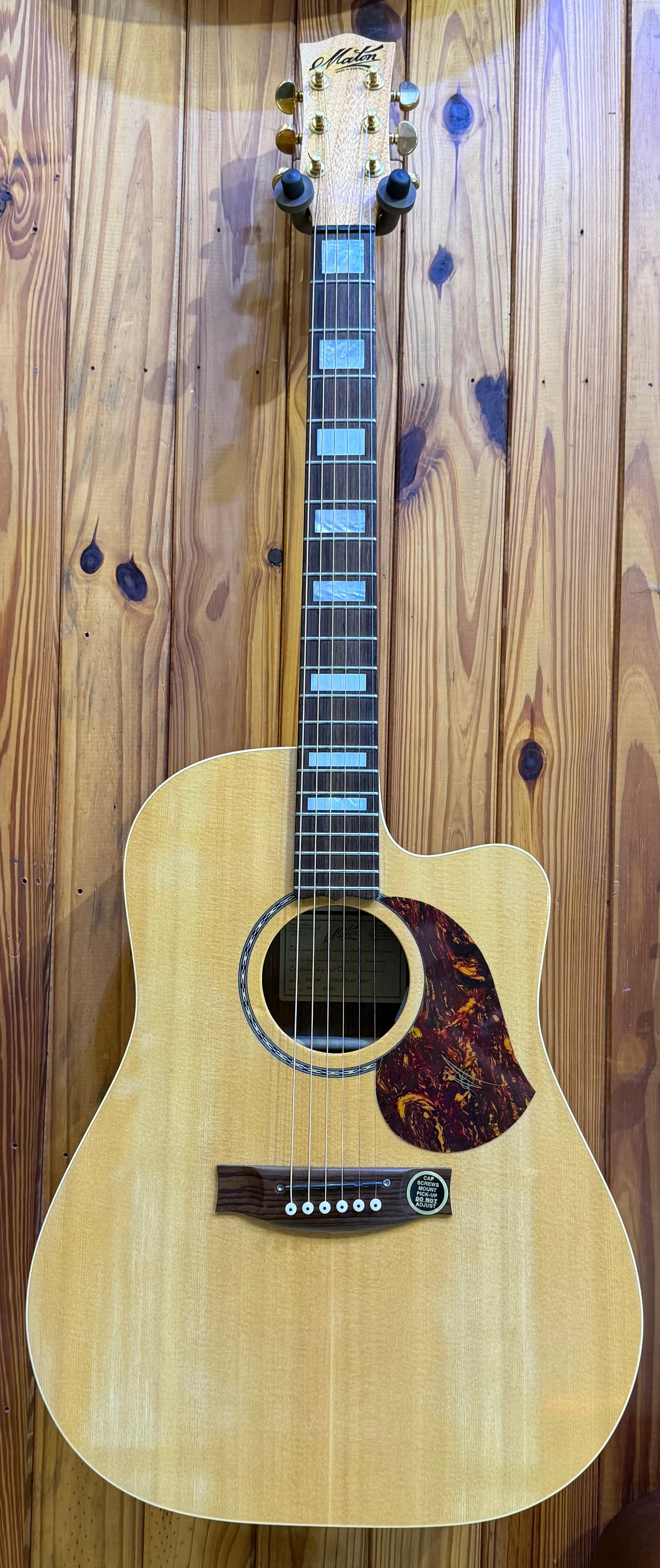 Maton EST60C 'Stage Series' Acoustic Guitar - Pre-Loved