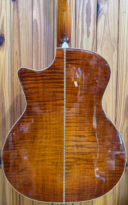 Eastman AC622CE Grand Auditorium Acoustic Guitar - Pre-Loved