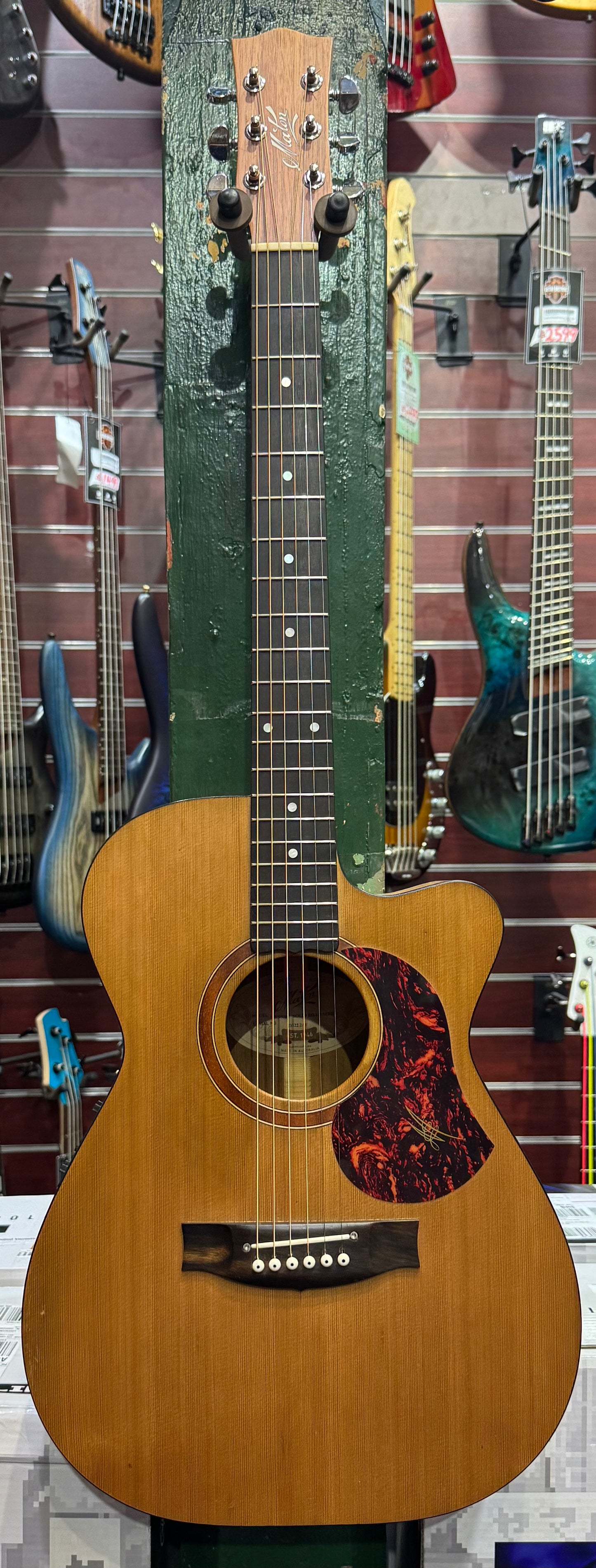 Maton SRS808C All Solid Acoustic Guitar - Cedar Top - Pre-Loved
