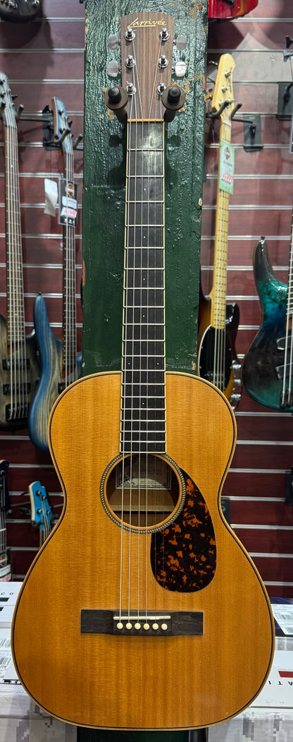 Larrivee P-02 All Solid Parlour Acoustic Guitar - Pre-Loved