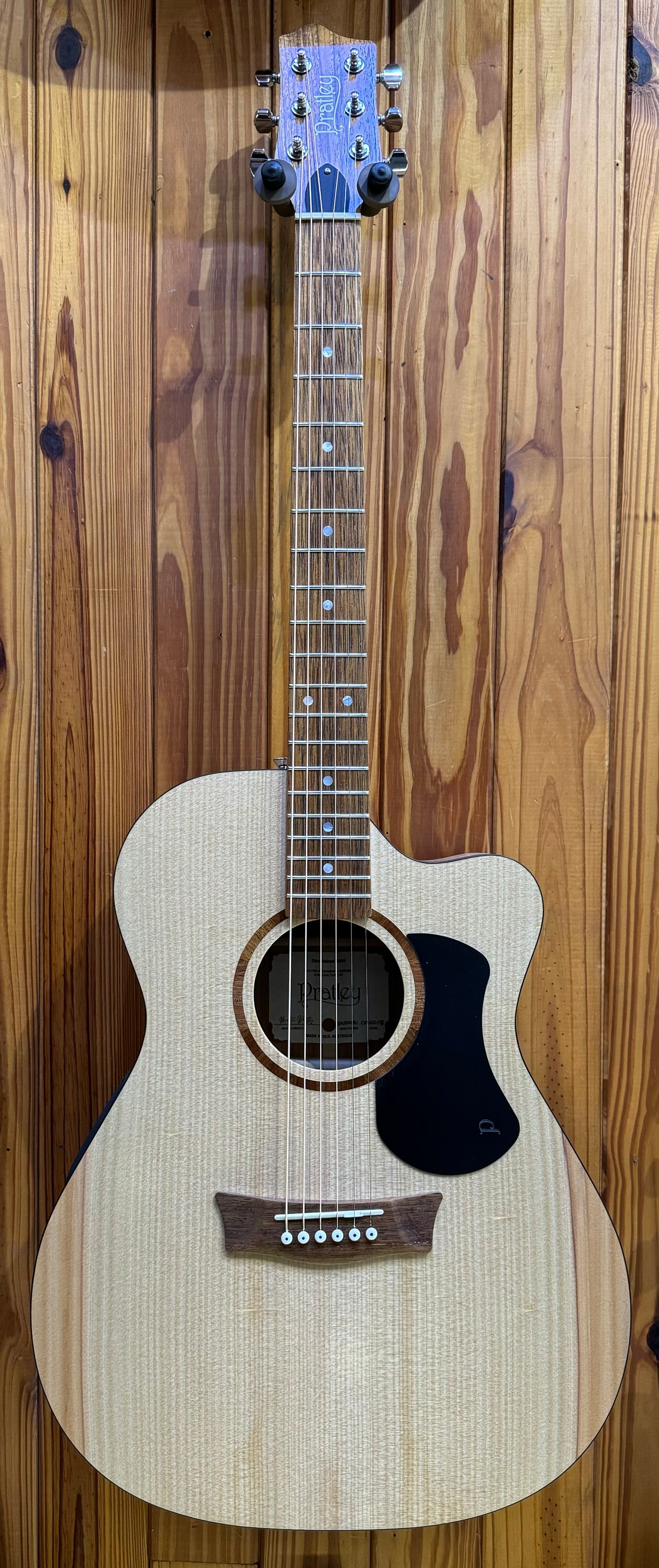 Pratley PROM-SCE-MB OM Classic Series - Bunya/Maple w/ Pickup & Case