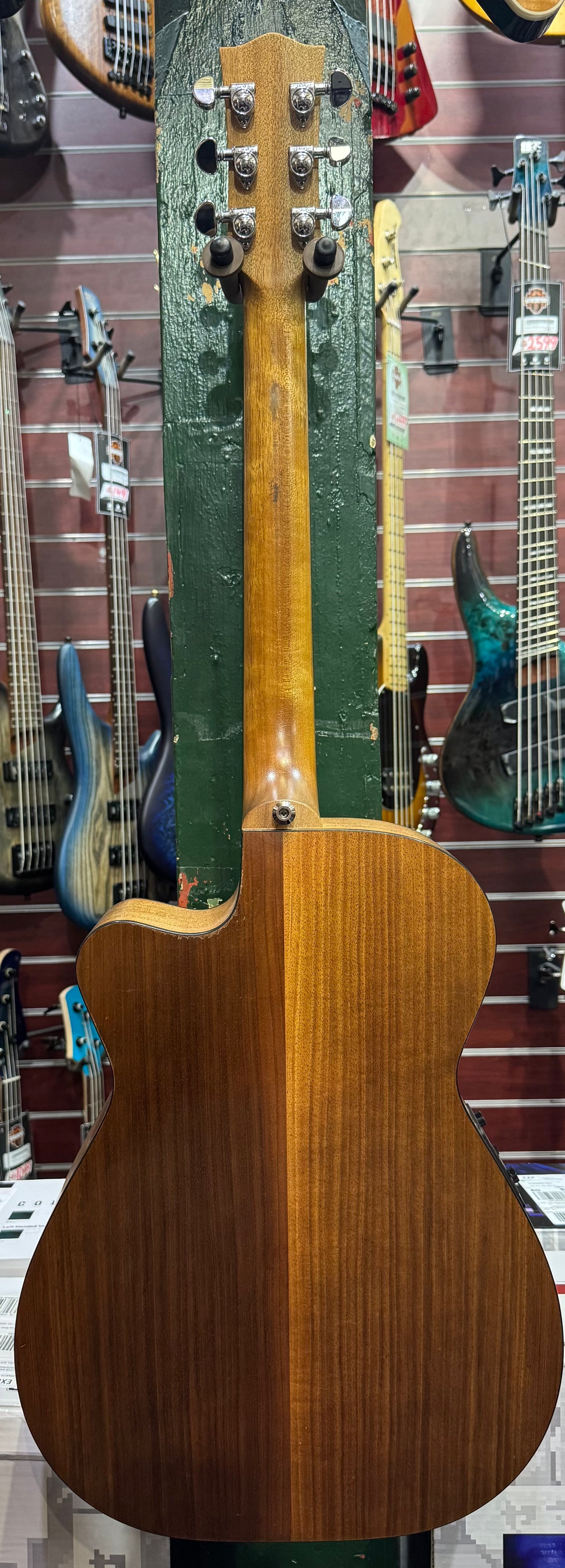 Maton SRS808C All Solid Acoustic Guitar - Cedar Top - Pre-Loved