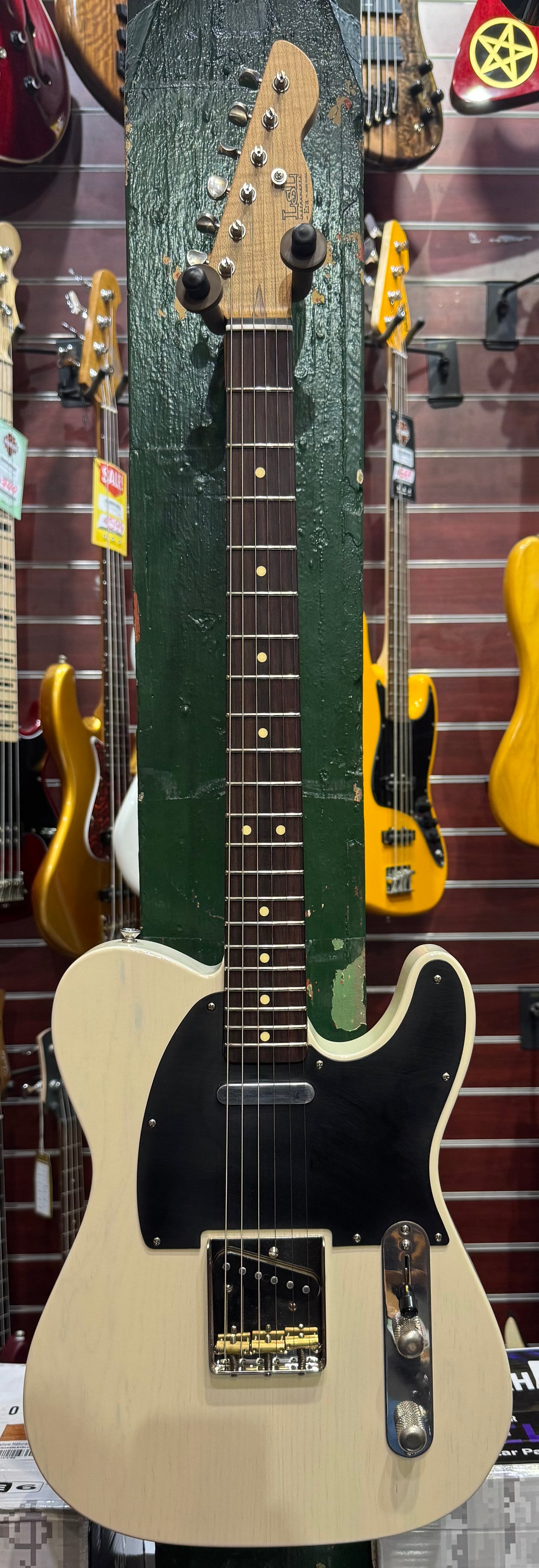 LSL Instruments T-Bone 'ERA' - Vintage Cream