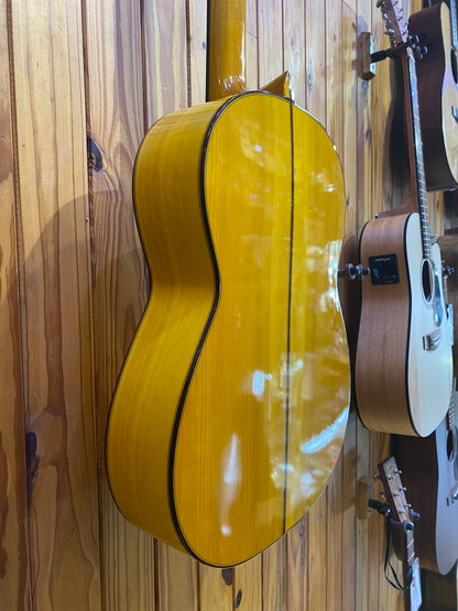 Graciliano Perez Flamenco Guitar 2015 SP/CY w/Case