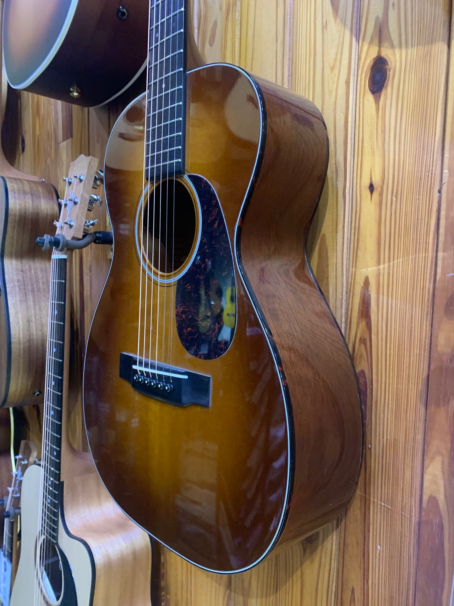 Martin & Co Custom O18V Ambertone - OHSC - Pre-Loved