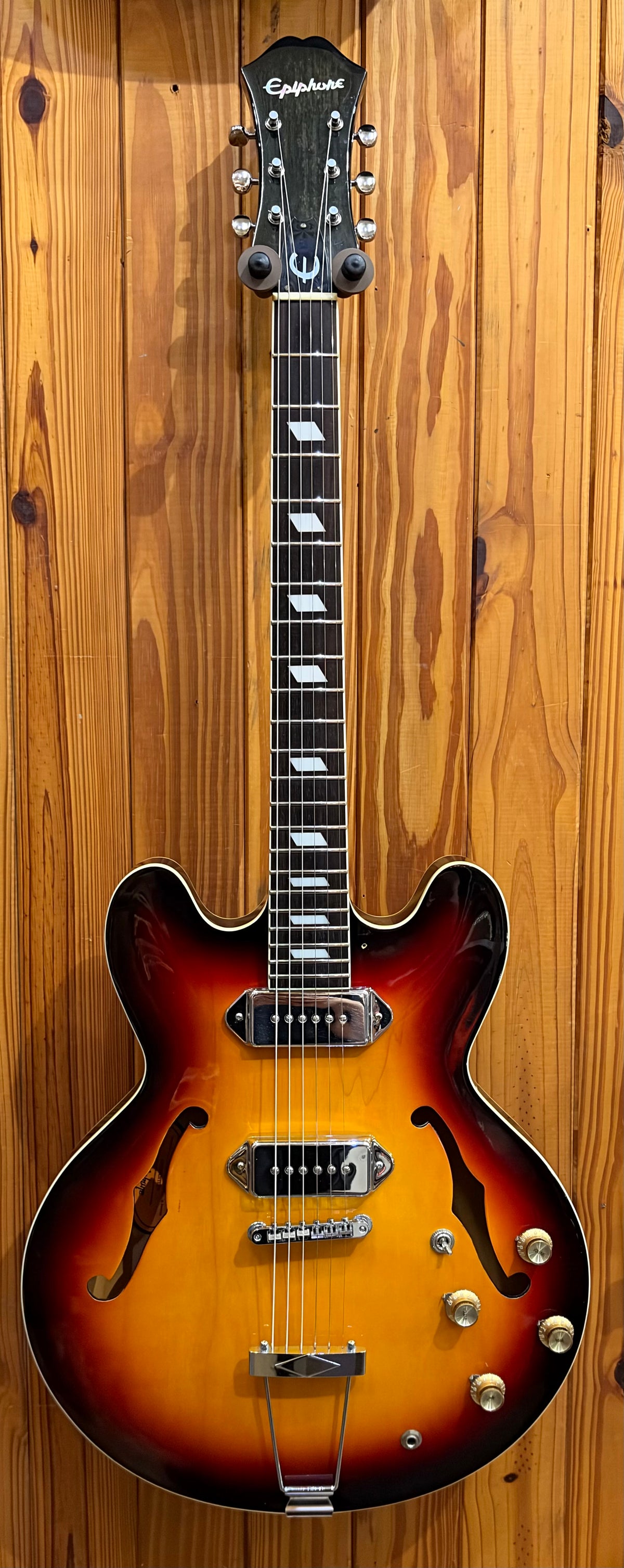 Epiphone Casino VC - Made in Korea - Vintage Cherry - Pre-Loved