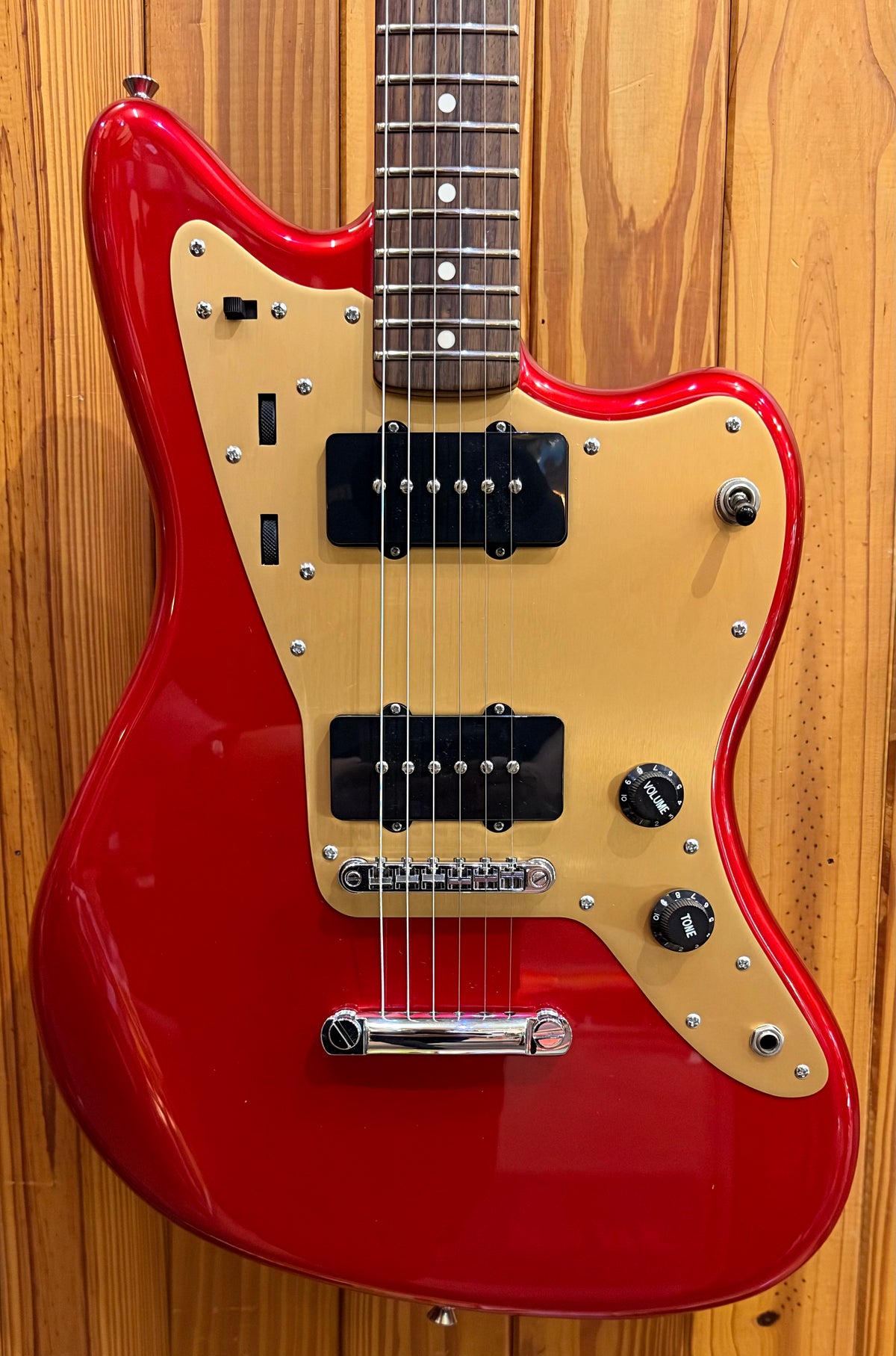 Squire Deluxe Jazzmaster w/Stop Tailpiece - Candy Apple Red - Pre-Loved