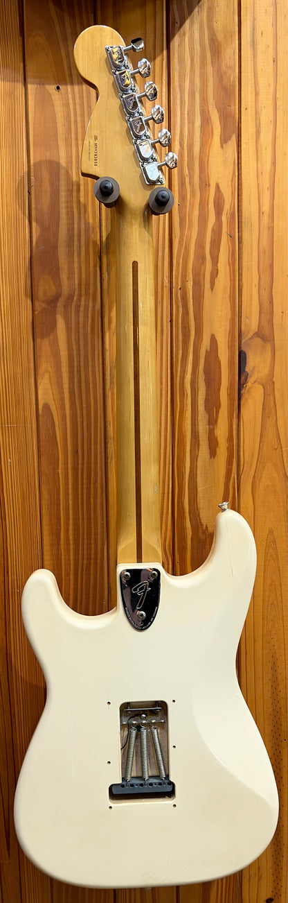 Fender Made in Mexico  '70s Series Stratocaster - Olympic White - Pre-Loved