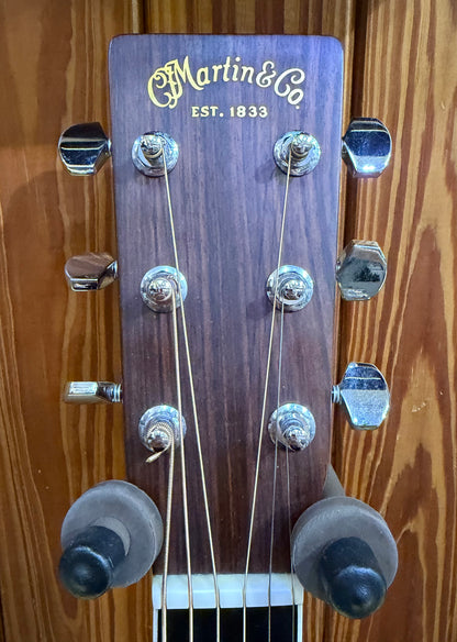 Martin & Co 2002 D-35 Standard Series Dreadnought Acoustic Guitar - Pre-Loved