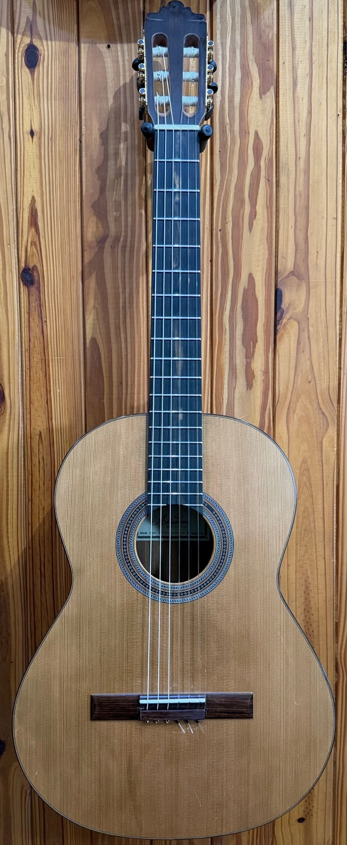 Altamira N500+ All-Solid Classical Cedar/Ovangkol - Pre-Loved