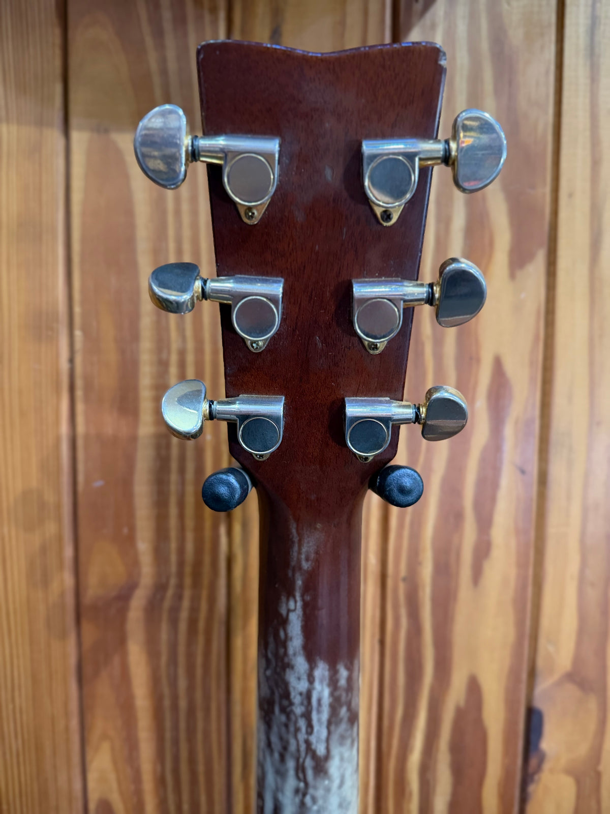 Yamaha LL 11 Dreadnought Acoustic Guitar - Pre-Loved