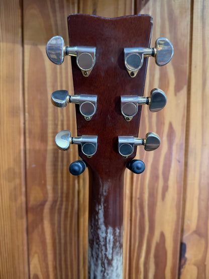 Yamaha LL 11 Dreadnought Acoustic Guitar - Pre-Loved