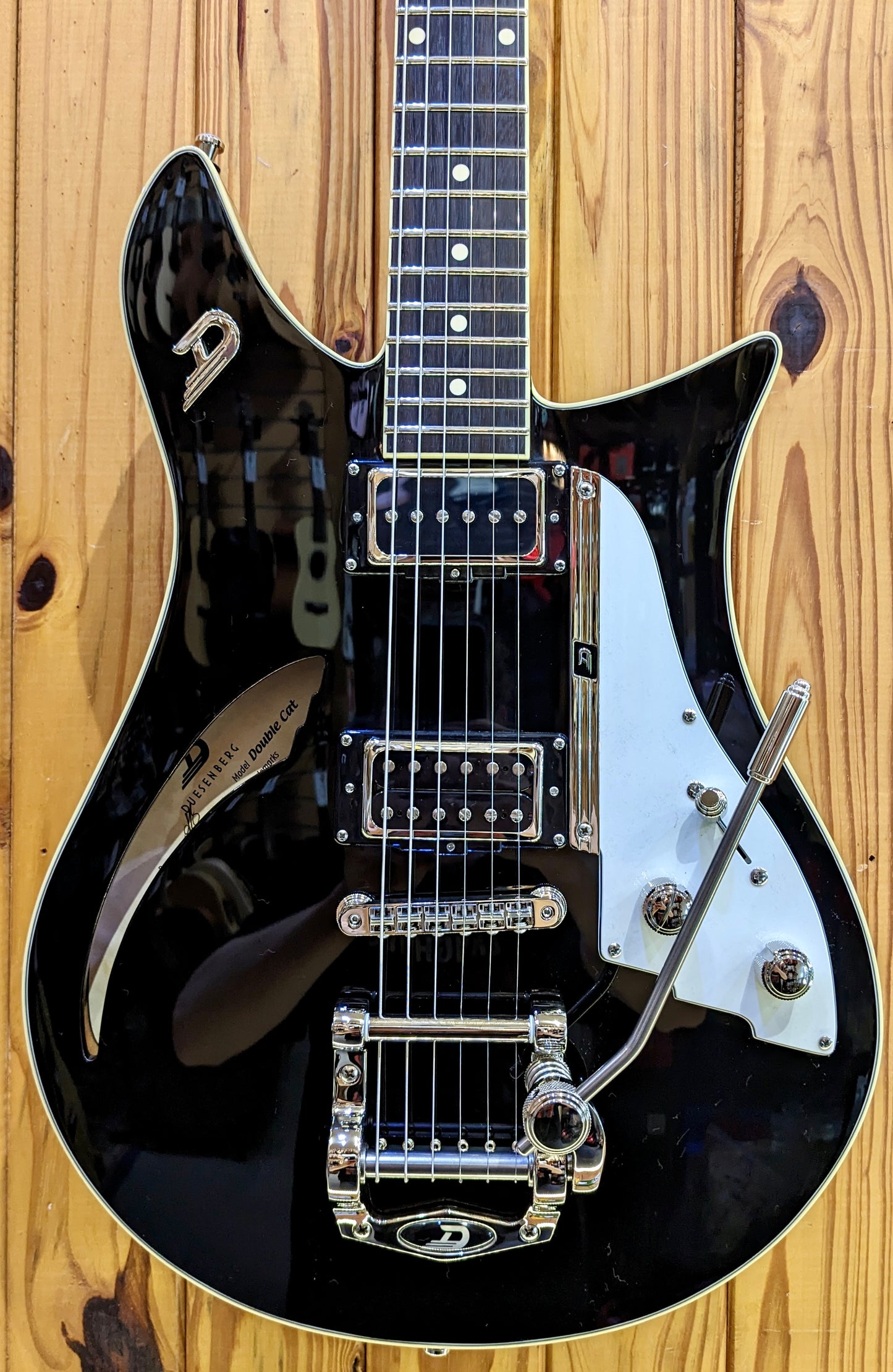 Duesenberg Double Cat - Black w/ Duesenberg Custom Line Bag