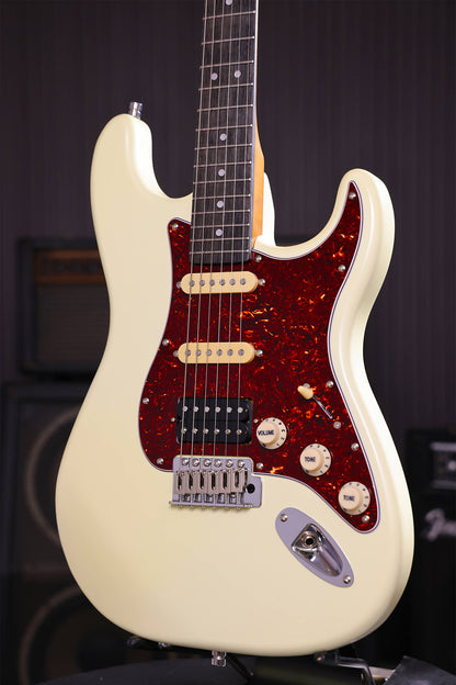 Patina PS4 Maple Olympic White Electric Guitar