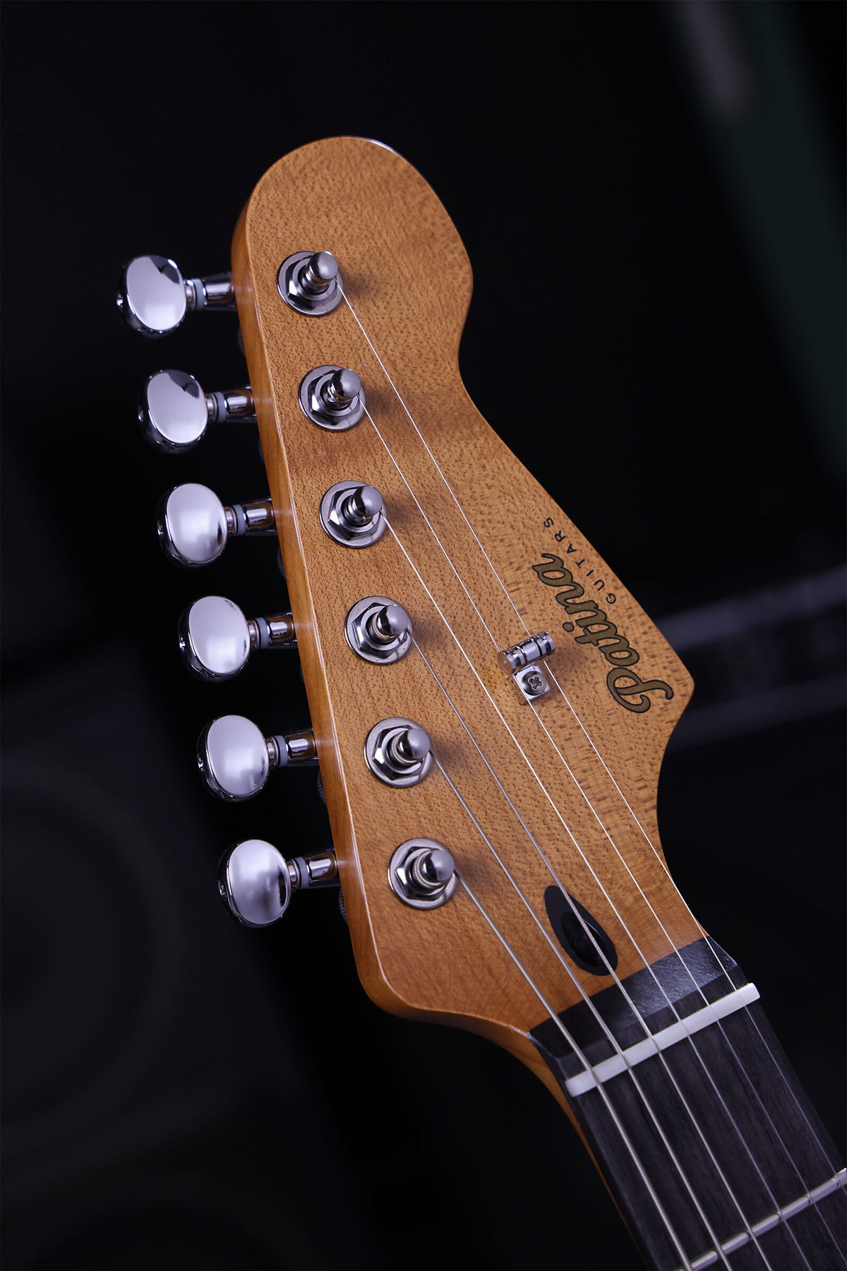 Patina PS4 Maple Olympic White Electric Guitar