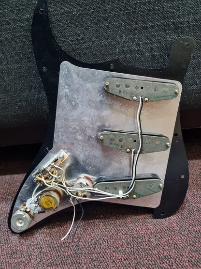 Fender 1977 Stratocaster Natural Pre-Loved