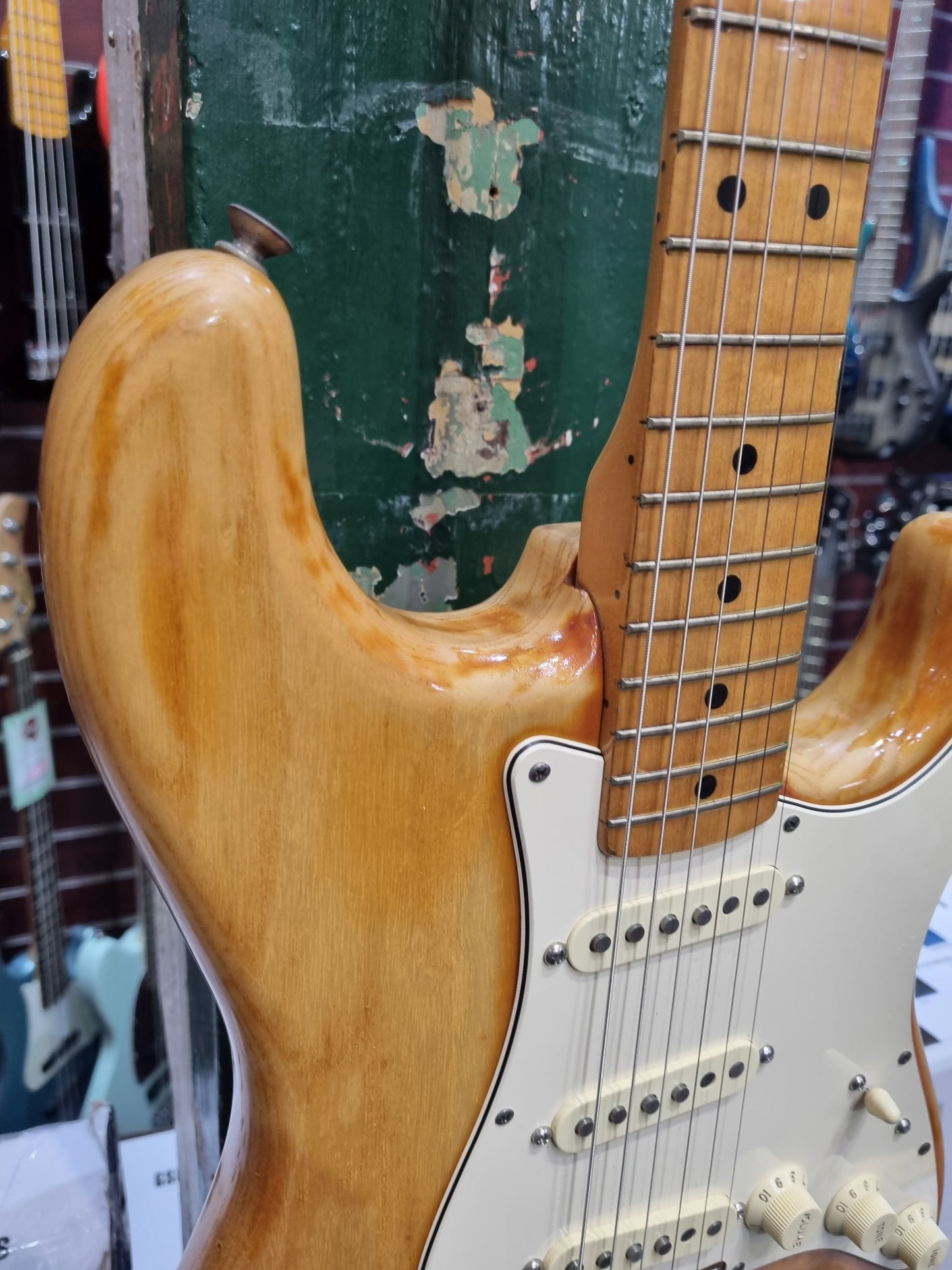 Fender 1977 Stratocaster Natural Pre-Loved