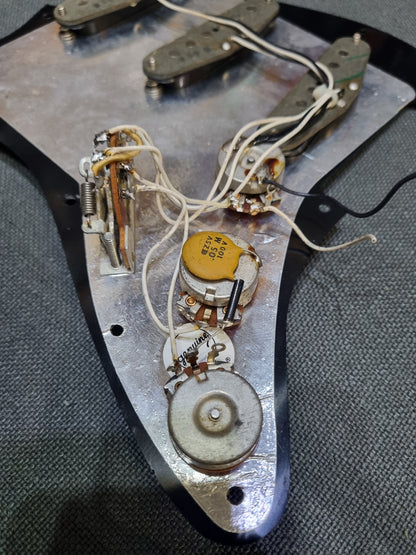 Fender 1977 Stratocaster Natural Pre-Loved
