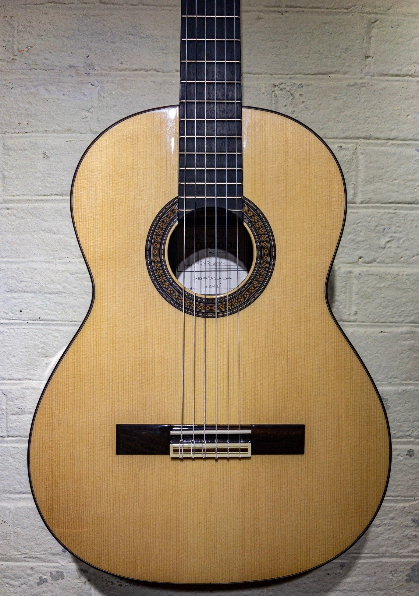 CORDOBA 45MR SPRUCE TOP - ESPANA SERIES CLASSICAL WITH DELUXE CASE