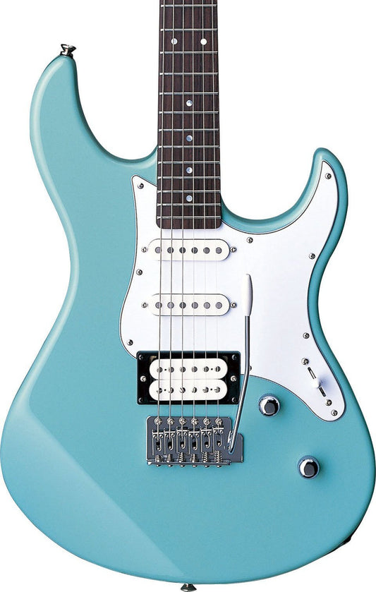 Yamaha Pacifica - PAC112V Sonic Blue