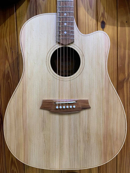 Cole Clark Fat Lady 2EC - Bunya Top/Blackwood Back & Sides